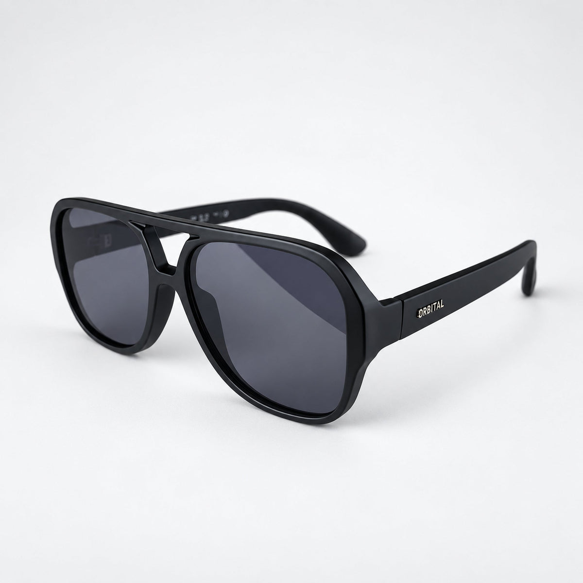 ASCARI Matte Black / Gray — 45° profile