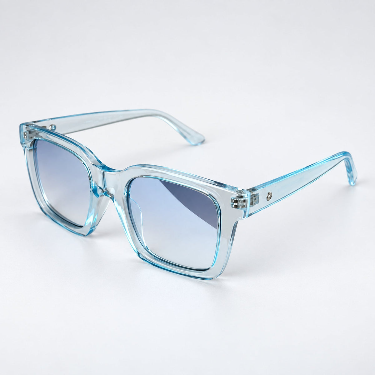 ROMA Clear Sky Blue / Sky Blue Flash — 45° profile