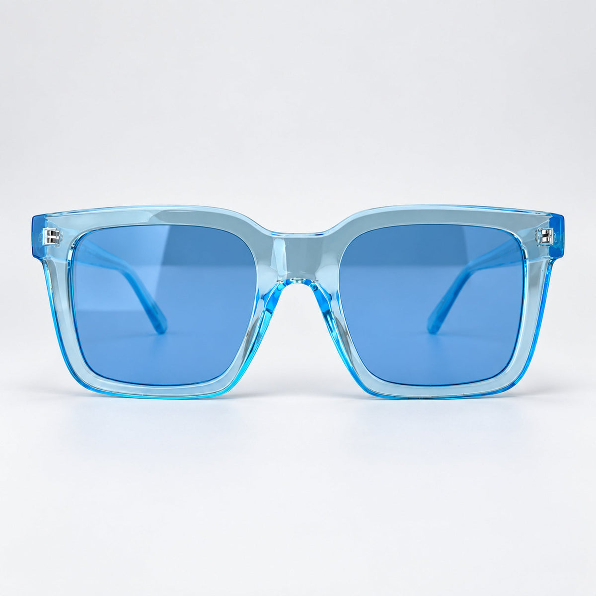 ROMA Clear Sky Blue / Sky Blue — front