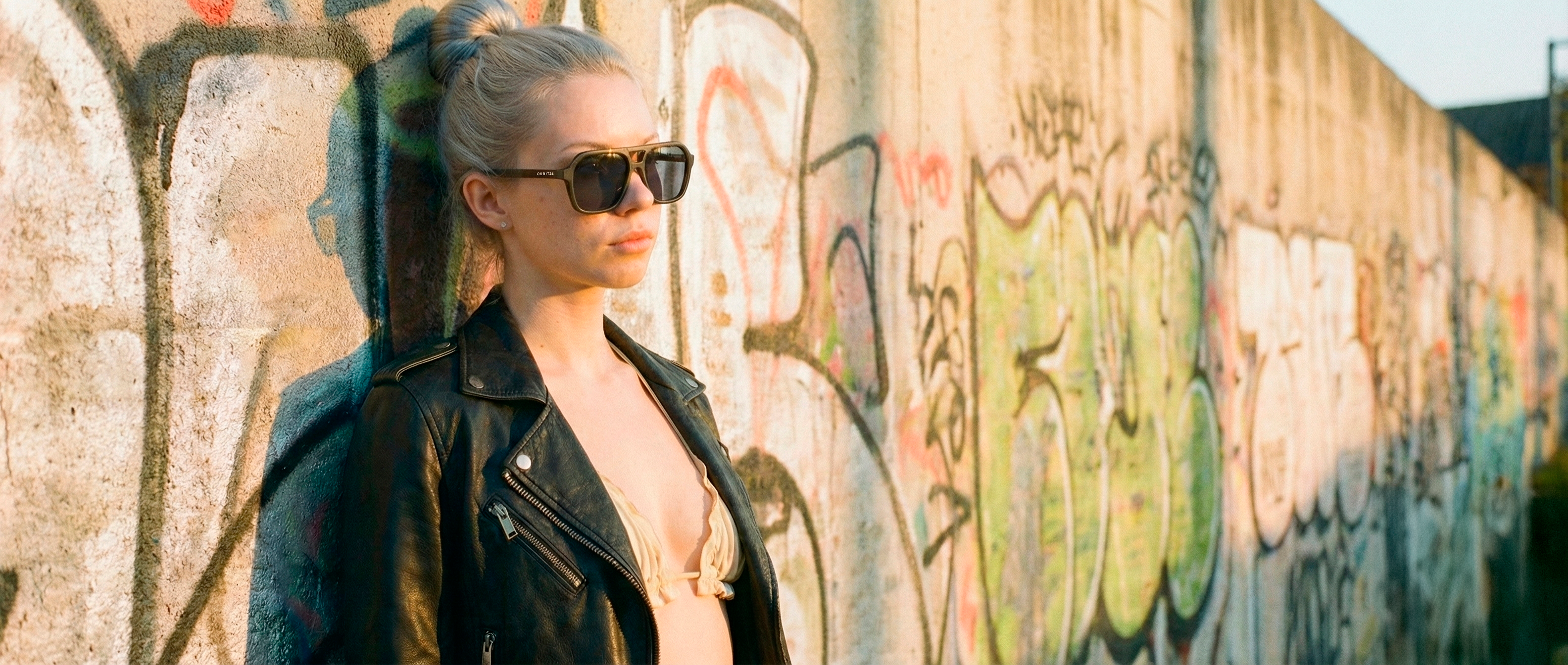 le-mans-sunglasses-branding-a