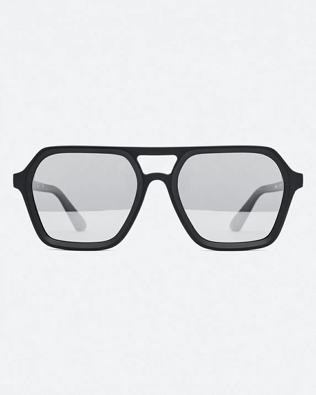 le-mans-sunglasses-shinny-black-gray-lateral-002050976900149