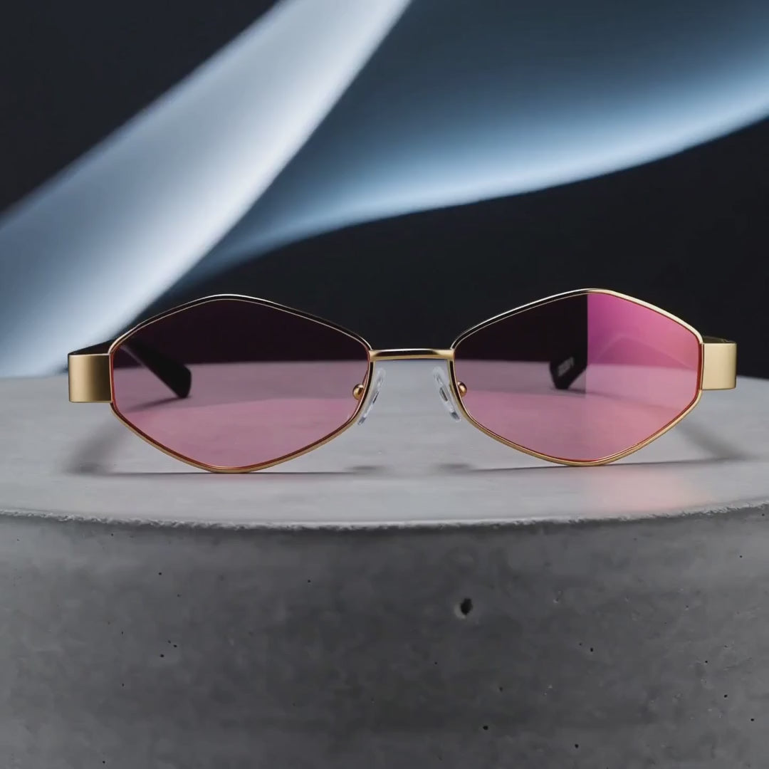 EMMEN Gloss Gold / Pink — product video